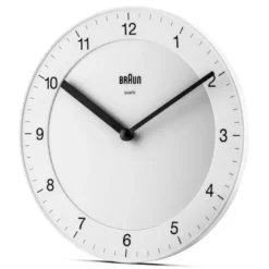 Braun seinäkello BC06W