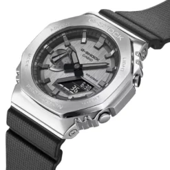 Casio G-Shock The Mandalorian GM-2100-1AER-MAN