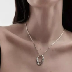 Kalevala Männyt hopeariipus 22100110050