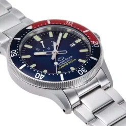 Orient Star miesten kello RE-AU0306L00B